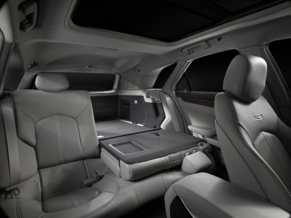 2011-Cadillac-CTS-Sp_348774