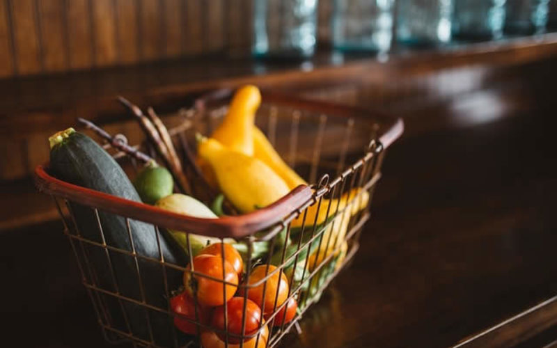 7 Tips To Help You Save Money On Groceries