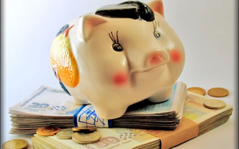 6 Tips to Save Money in 2013