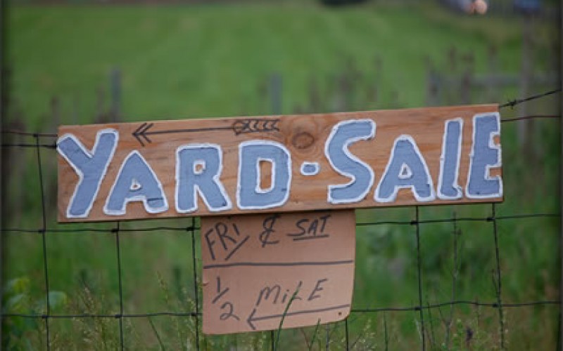 How to Prepare for a Successful Fall Yard Sale