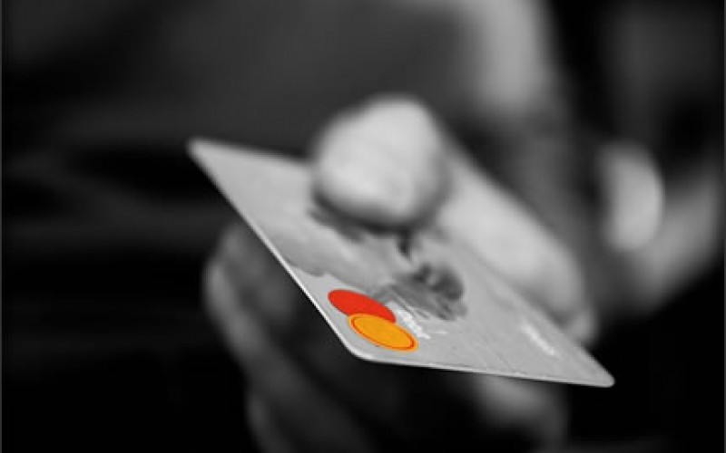 <span>Weekly Tip for Oct 18:</span> More and More Credit Cards???