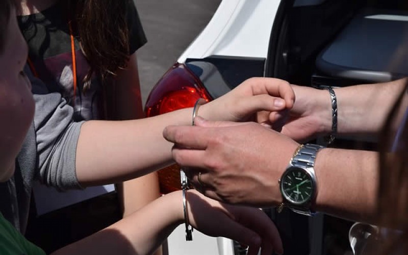 Charged With A Crime? How You can Save Money By Working With A Lawyer