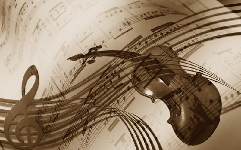 Build a Sound Career in Electronic Music Production: An Overview of Degree Courses & Music Production Courses