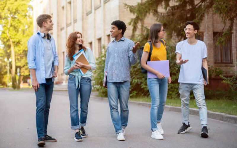 Choosing a University: 5 Tips