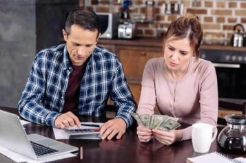 9 Money Habits of Financially Successful Couples