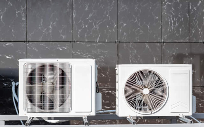 What Are The Differences Between a Heat Pump and Electric Heat?