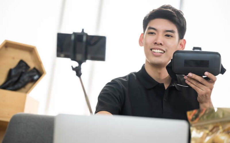 What You Need To Know When Launching A Social Media Management Business