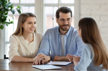 5 Tips From Professionals for First-Time Home Buyers
