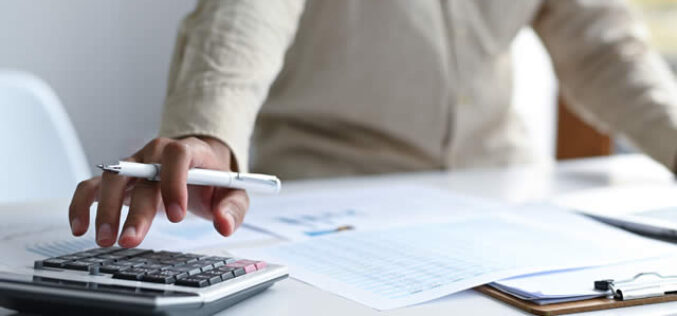 4 Steps to Prepare Your Business for Tax Season