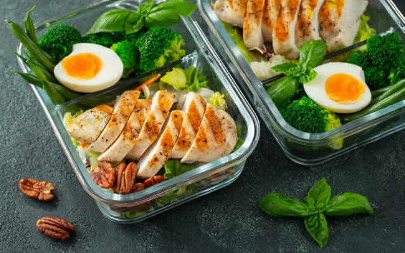 How to Manage the Cost of Food for a Family