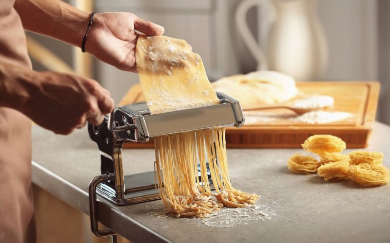 5 Must-Have Tools for an Italian Restaurant