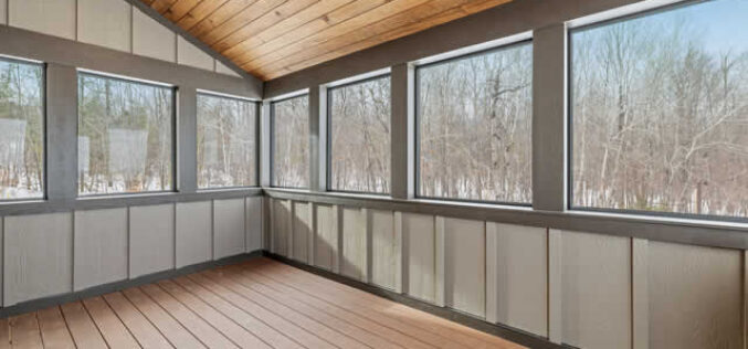 A Year in Your Three-Season Sunroom: Embracing Nature’s Beauty