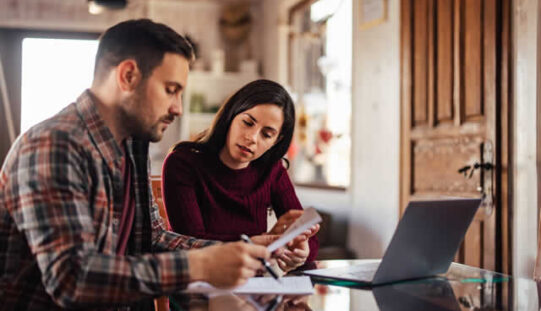 How to Build Financial Rhythm as Newlyweds Without Killing the Vibe