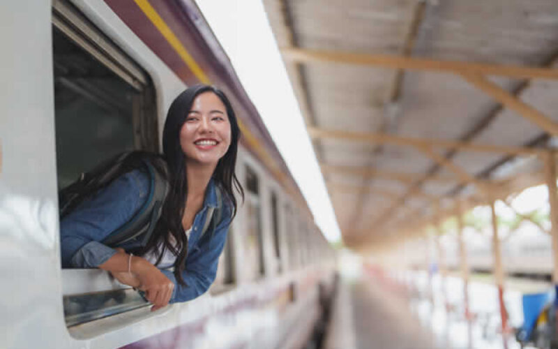 Financial Pitfalls to Avoid When Moving Abroad for School