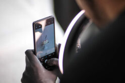 How Do Cell Phones Work? A Simple Guide