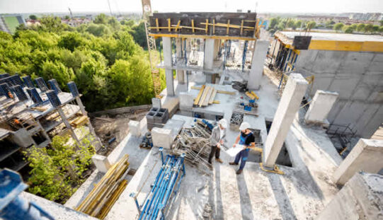 Risk vs. Reward: Structuring Equity Deals for a New Construction Venture