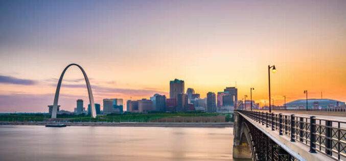 How to Build a Realistic Budget in St. Louis Without Sacrificing Local Experiences