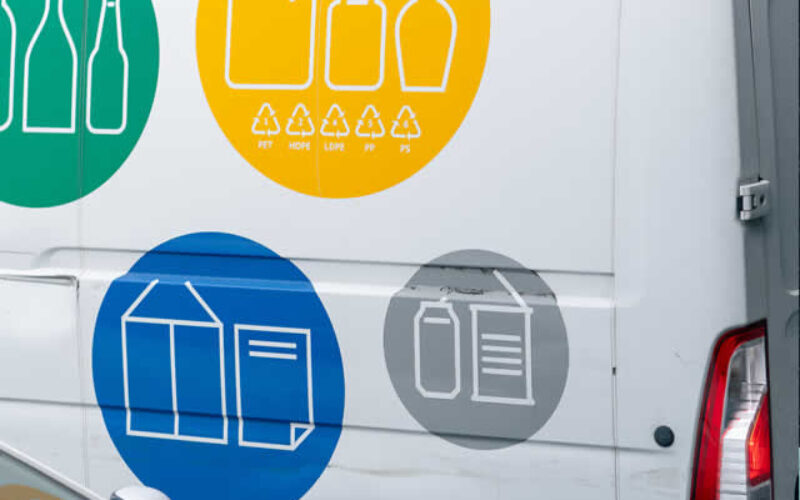 Why Vehicle Signage Is An Essential Marketing Tool For Businesses