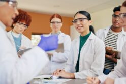 What Students Learn in Their First College Science Lab