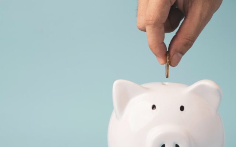 How Roth IRAs Help Lower Retirement Taxes