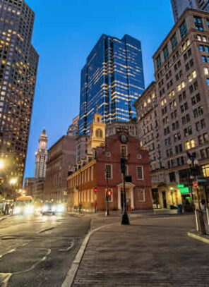 Moving to Massachusetts Without a Car: Which Communities Make It Financially Realistic?