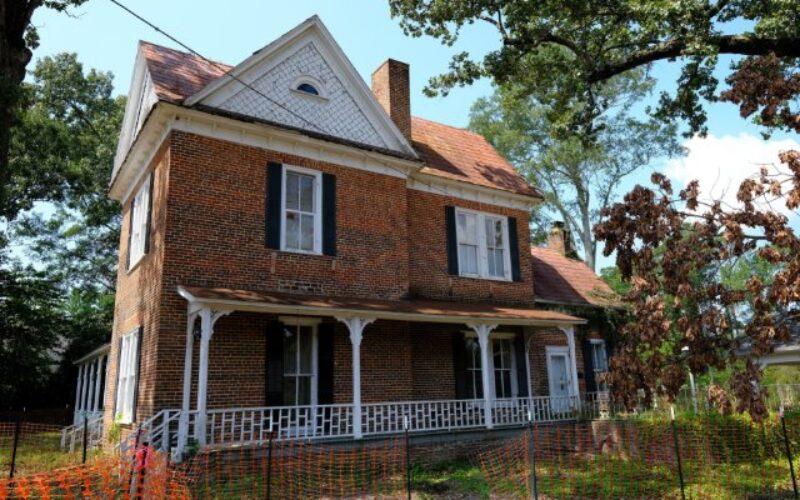What To Check Before Buying a Distressed Home
