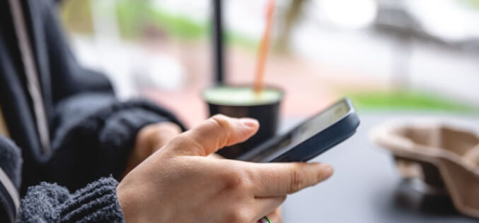 The Smartphone Paradox: Reclaiming Real Connection in a Digital World