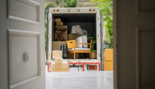 Best Strategies To Declutter Your Home When Moving Out