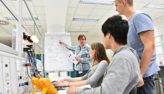 How To Choose the Right Training for Your Career Goals